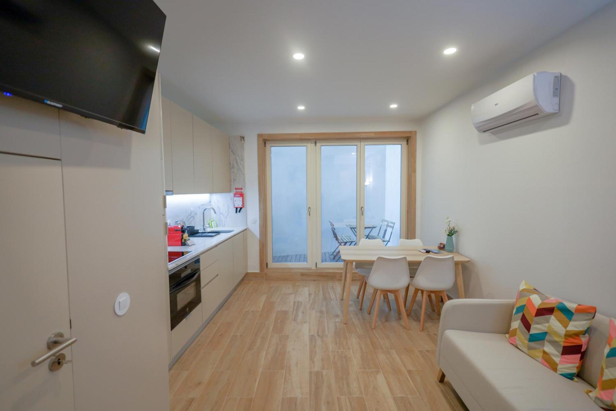 Martires Sweet Apts By Portocityhosts Bagian luar foto