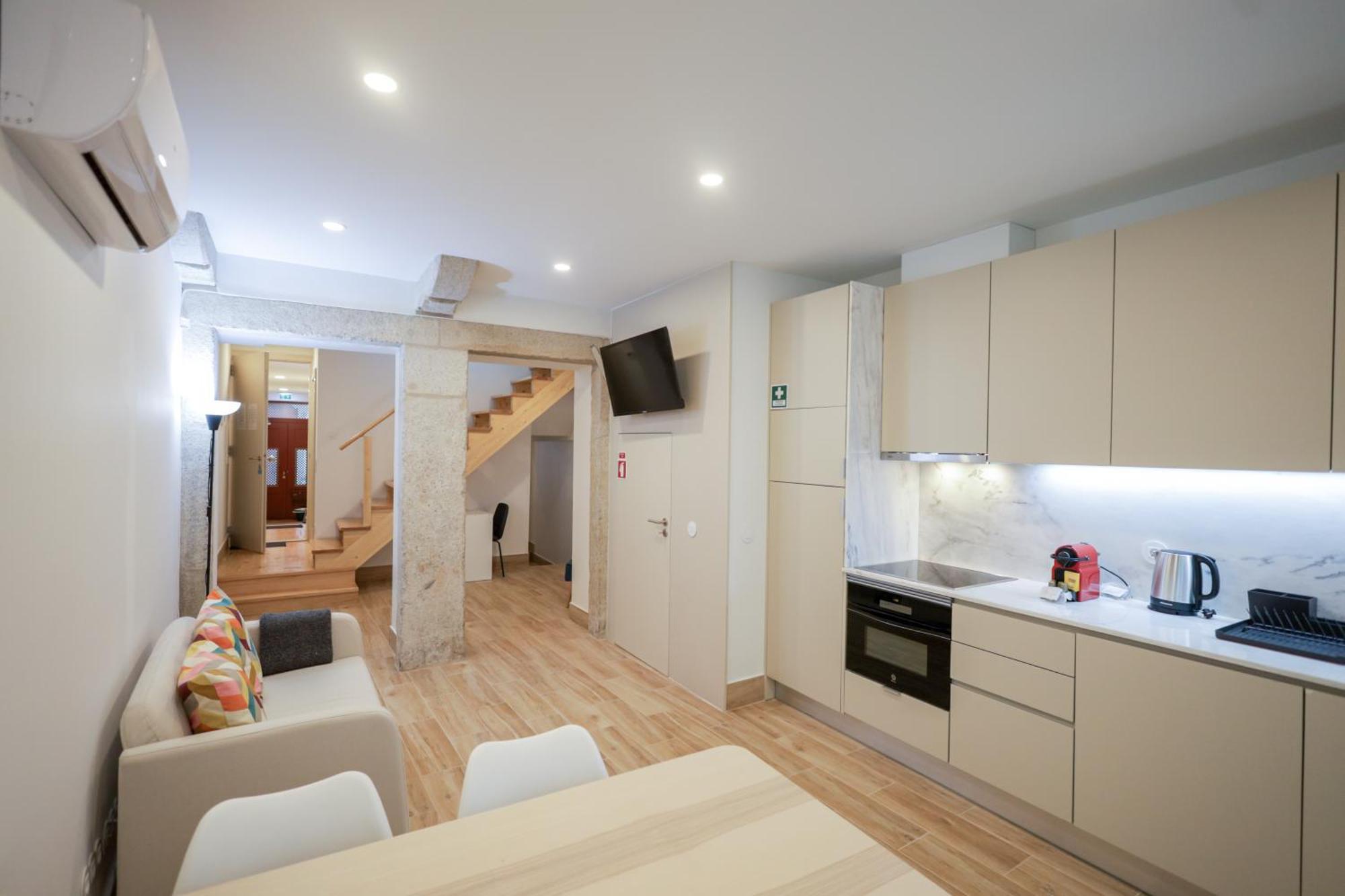 Martires Sweet Apts By Portocityhosts Bagian luar foto