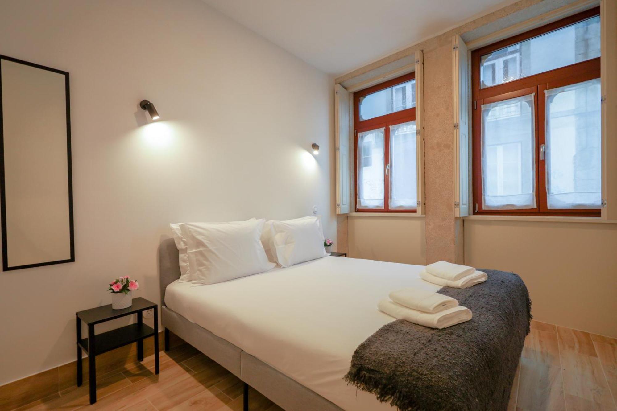 Martires Sweet Apts By Portocityhosts Bagian luar foto
