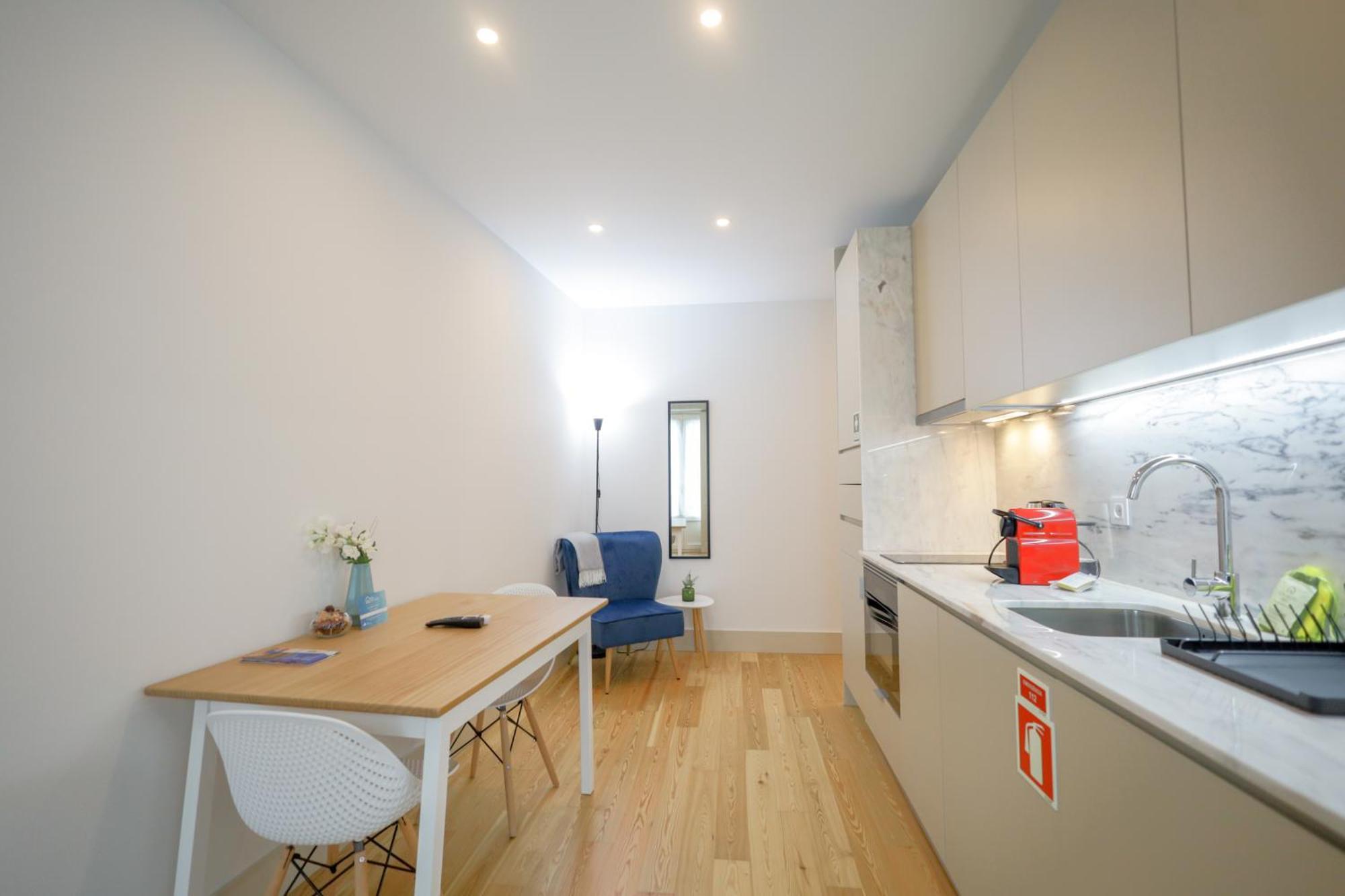 Martires Sweet Apts By Portocityhosts Bagian luar foto